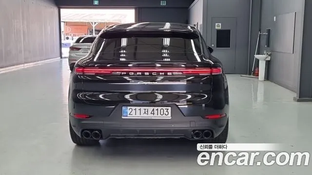 Фотография автомобиля — Porsche Cayenne