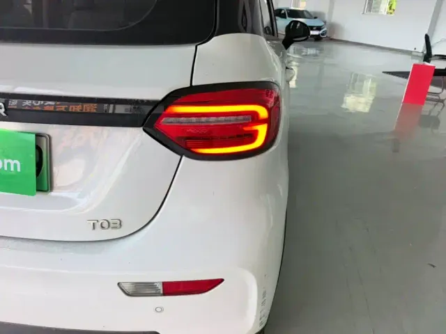 Leapmotor T03 — Фото автомобиля 7