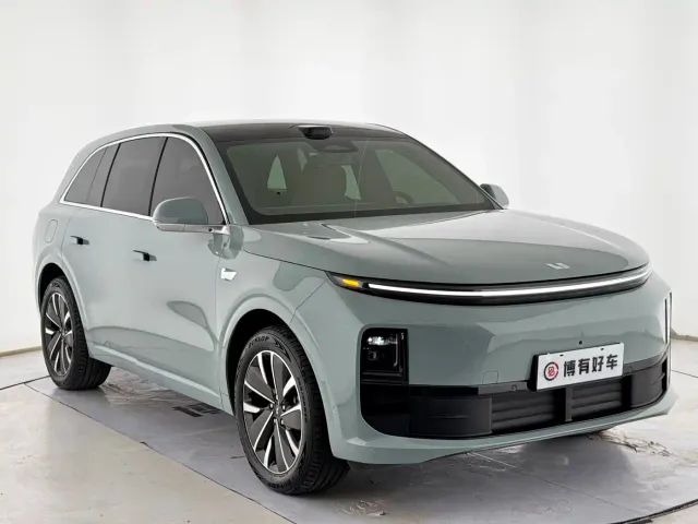 Li Auto L6 — Фото автомобиля 3