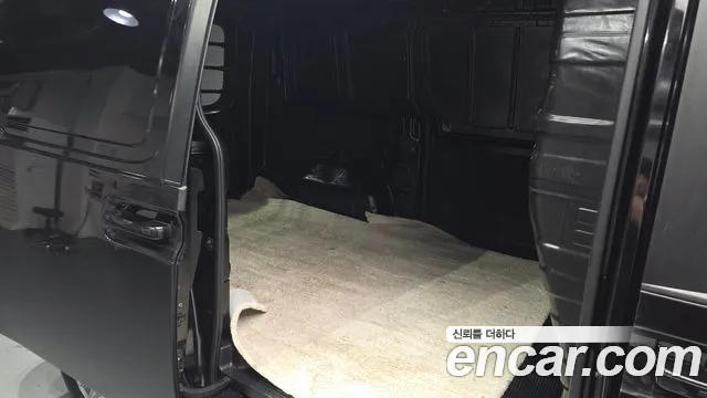 Hyundai Staria Staria Карго 3 места — Фото автомобиля 11
