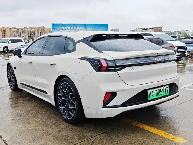 ZEEKR Zeekr 001 2025 WE Edition 100kWh RWD — Фото автомобиля 6
