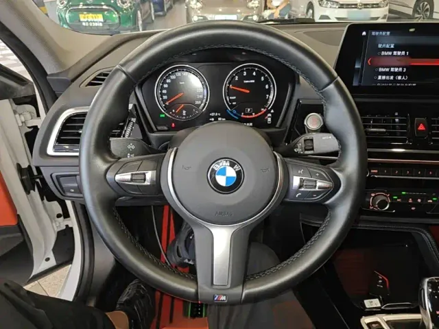 BMW 1 Series — Фото автомобиля 6