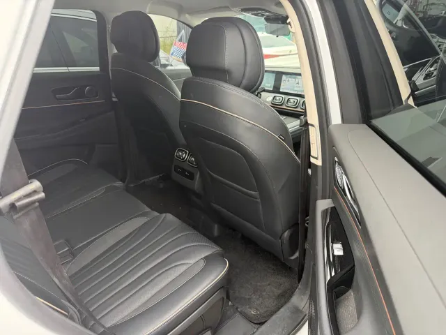 Chery Tiggo 9 — Фото автомобиля 14