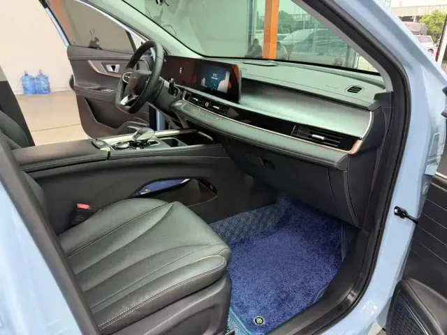 Chery Omoda 2022 1.5T CVT Boundary Edition — Фото автомобиля 9