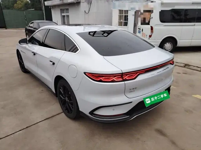 BYD Han — Фото автомобиля 4