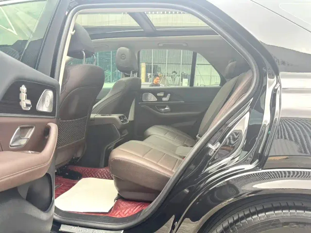 Mercedes-Benz GLE-Class — Фото автомобиля 7