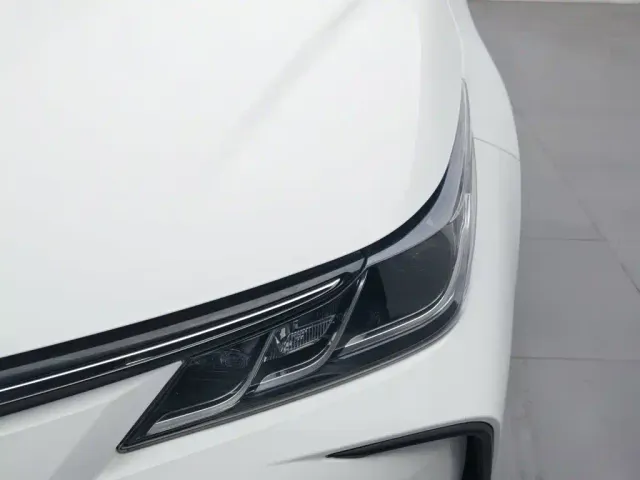 Toyota Corolla — Фото автомобиля 7