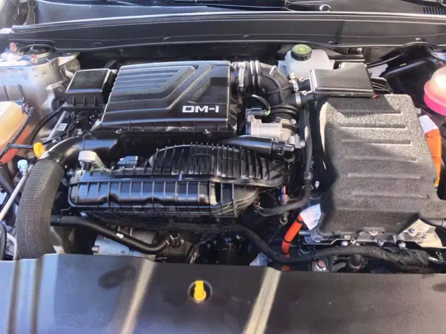 BYD Qin PLUS — Фото автомобиля 10