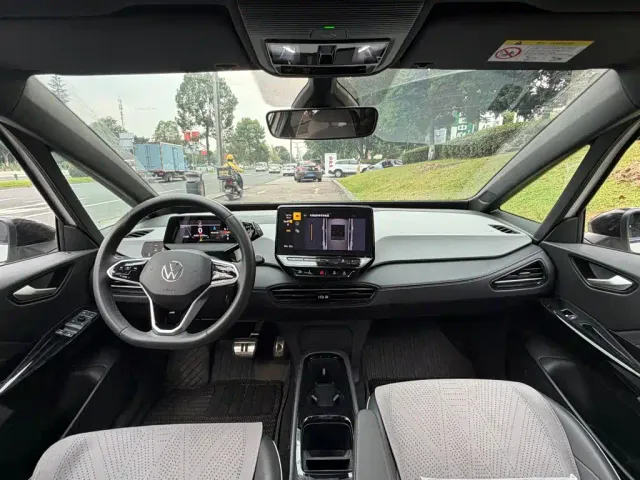 Volkswagen ID.3 — Фото автомобиля 13
