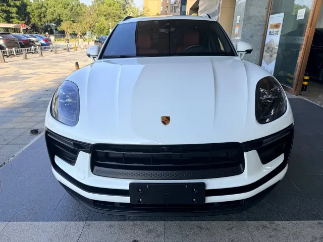 Porsche Macan — Фото автомобиля 2