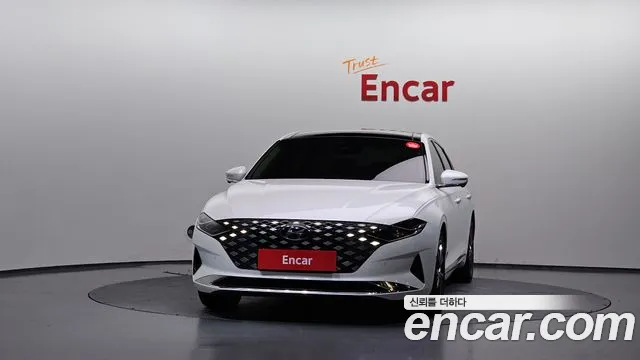 Hyundai Grandeur Новый Grandeur IG — Фото автомобиля 3