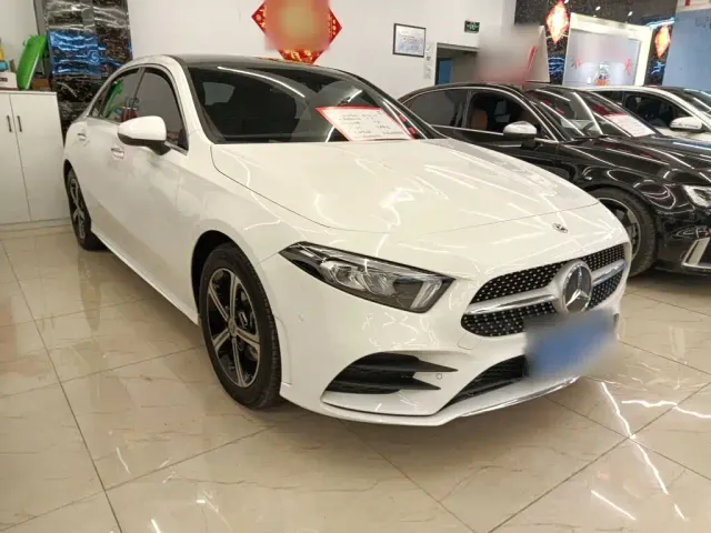 Mercedes-Benz A-Class — Фото автомобиля 10