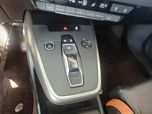 Audi Q4 e-tron — Фото автомобиля 13