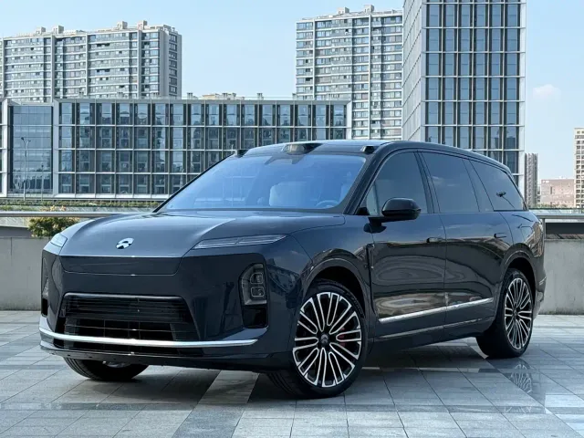 Фотография автомобиля — Nio ES8