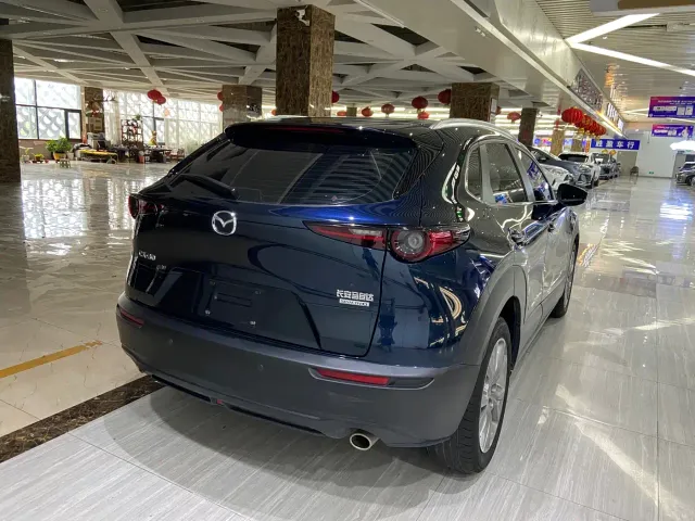 Mazda CX-30 — Фото автомобиля 4