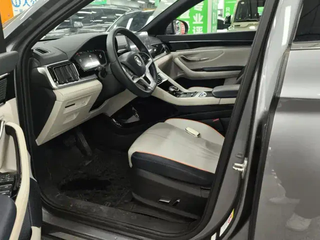 BYD Song PLUS — Фото автомобиля 9