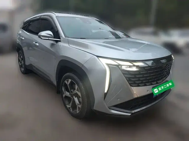 Geely Boyue L — Фото автомобиля 3