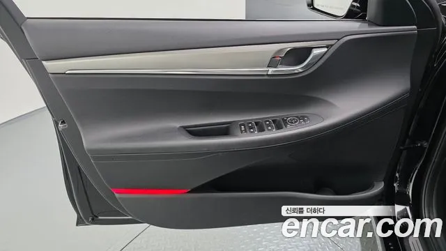 Hyundai Grandeur (New) Hybrid — Фото автомобиля 13
