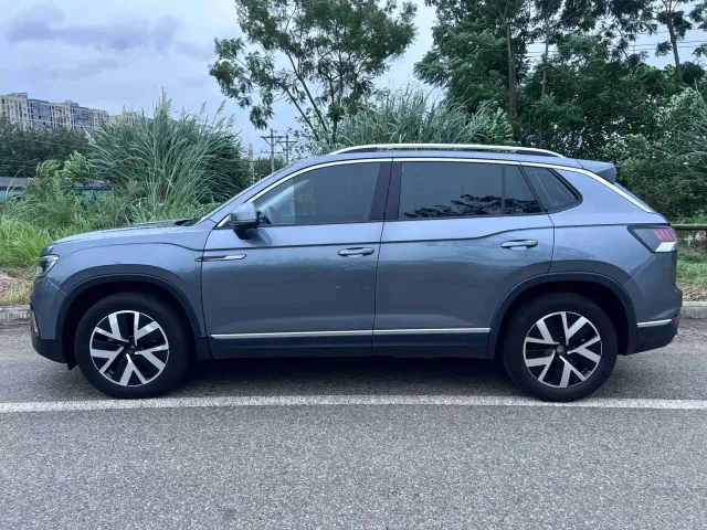 Volkswagen Tayron 2023 300TSI 2WD Luxury Plus Advanced Edition — Фото автомобиля 5