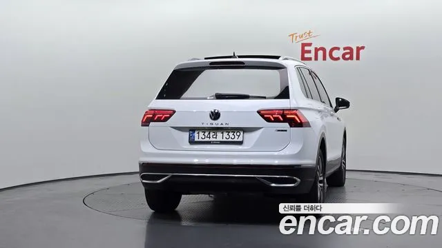 Volkswagen Tiguan 2nd Gen — Фото автомобиля 4