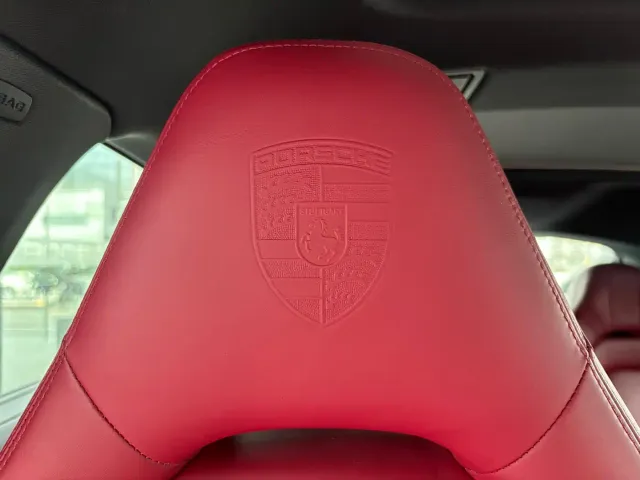 Porsche Panamera — Фото автомобиля 10
