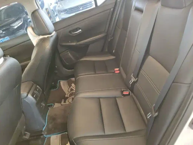 Nissan Sylphy — Фото автомобиля 18