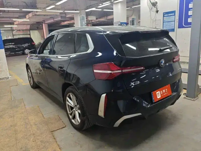 BMW X3 — Фото автомобиля 3