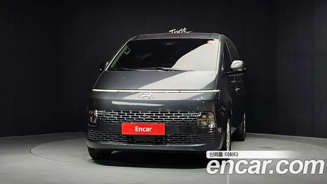 Hyundai Staria Staria Карго 5 мест — Фото автомобиля 3