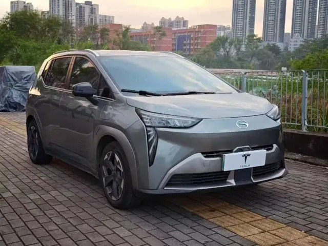 GAC Aion Y — Фото автомобиля 7