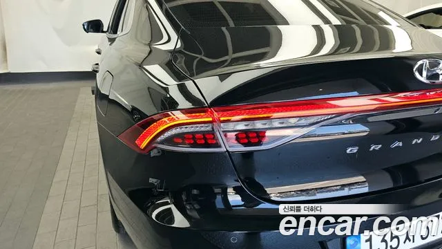 Hyundai Grandeur Новый Grandeur IG — Фото автомобиля 17