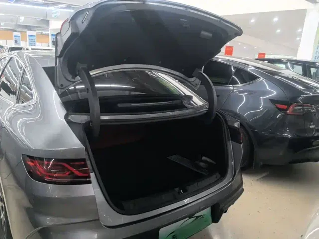 BYD Qin L — Фото автомобиля 14