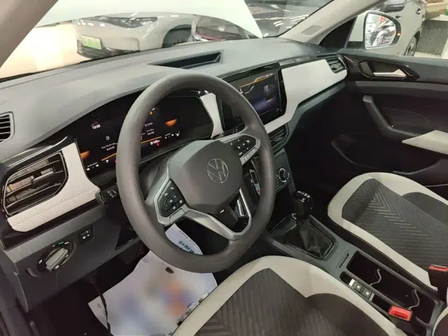 Volkswagen Tharu — Фото автомобиля 10