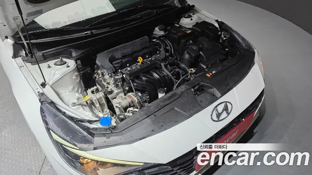 Hyundai AVANTE Avante (CN7) — Фото автомобиля 6