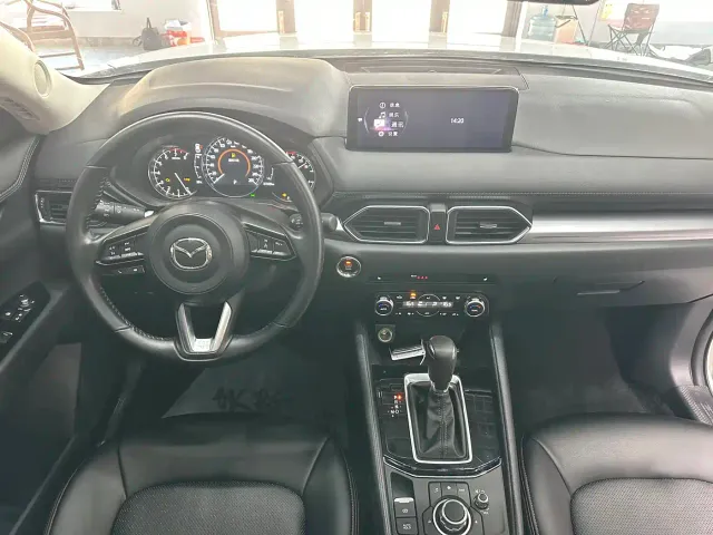 Mazda CX-5 — Фото автомобиля 12