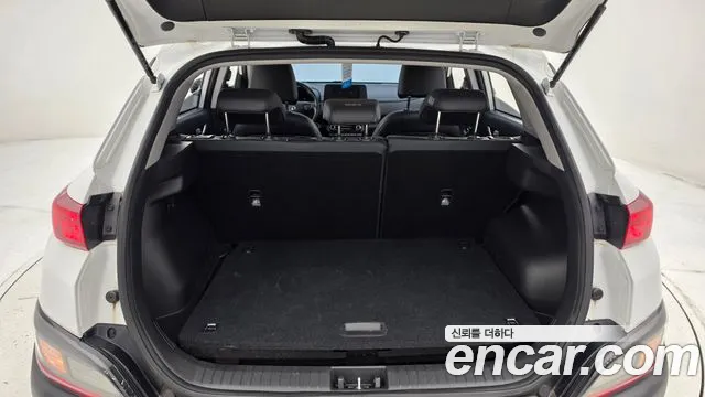 Hyundai Kona — Фото автомобиля 19