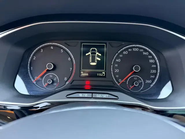 Jetta VS7 — Фото автомобиля 8