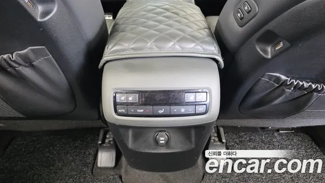 Hyundai Palisade Palisade Дизель 2.2 4WD — Фото автомобиля 13