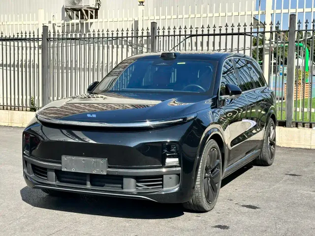 Фотография автомобиля — Li Auto L9