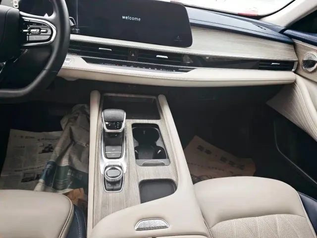 Chery Arrizo 8 — Фото автомобиля 9