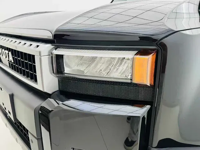 Toyota Prado — Фото автомобиля 12