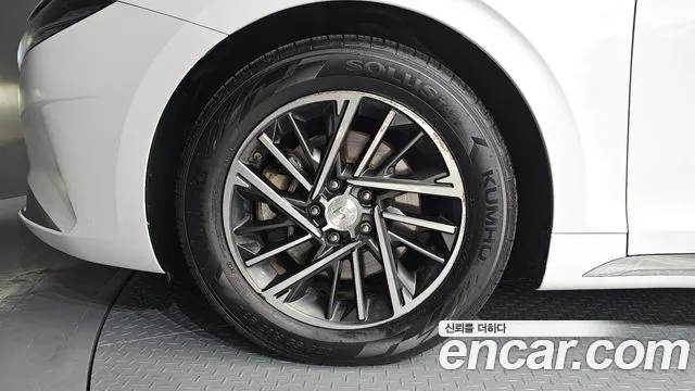 Hyundai Grandeur Новый Grandeur IG 3.0 LPi (Для проката) — Фото автомобиля 5
