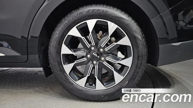 Kia Canival Carnival 4 поколение Бензин 9 мест Signature — Фото автомобиля 18