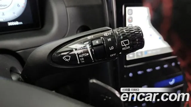 Hyundai Tucson Tucson (NX4) Дизель 2.0 2WD — Фото автомобиля 18