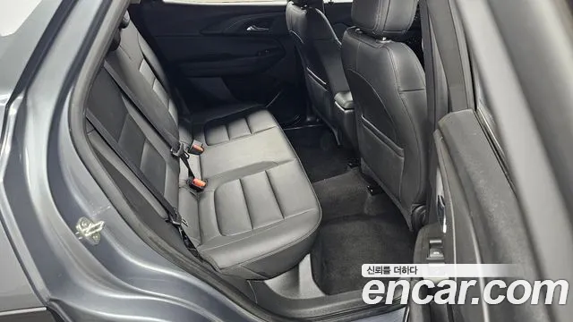 ChevroletGMDaewoo Trailblazer Trailblazer 1.3 турбо 4WD — Фото автомобиля 12