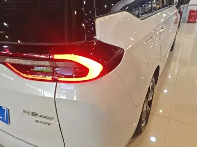 GAC Trumpchi M6 — Фото автомобиля 7