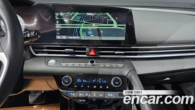 Hyundai Avante CN7 — Фото автомобиля 19