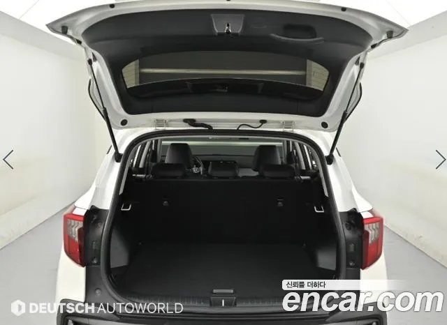Kia Seltos Новый Seltos Бензин 2.0 2WD — Фото автомобиля 19