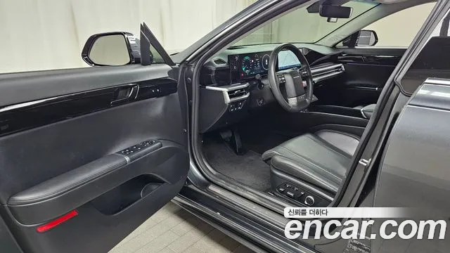 Hyundai Grandeur GN7 — Фото автомобиля 15