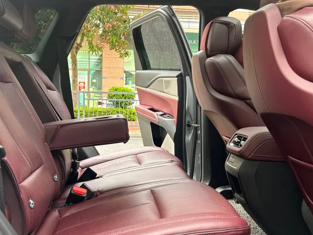 Cadillac XT5 — Фото автомобиля 17