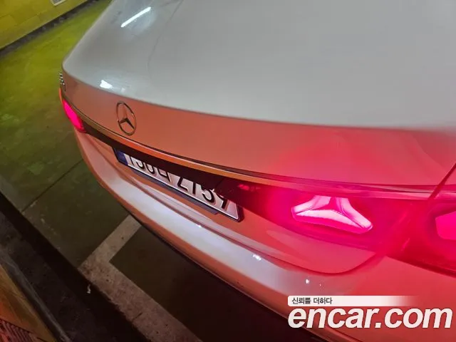 Mercedes-Benz E-Class W214 — Фото автомобиля 18